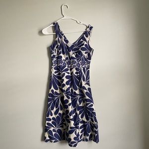 blue and white v-neck boden dress